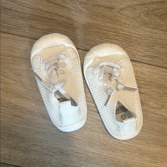 Baby Kids Other - NWOT Baby Kids White Slip On Shoes